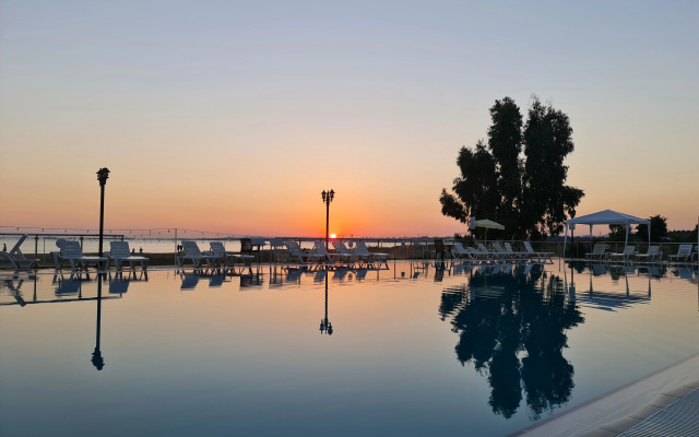 Sporköy Hotel & Beach Club