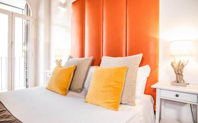 Trevi Queen Apartments