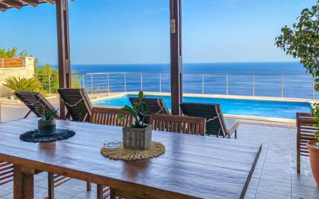 Maistros Villa