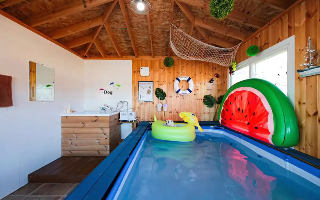 Anmyeondo Red Sun Pension