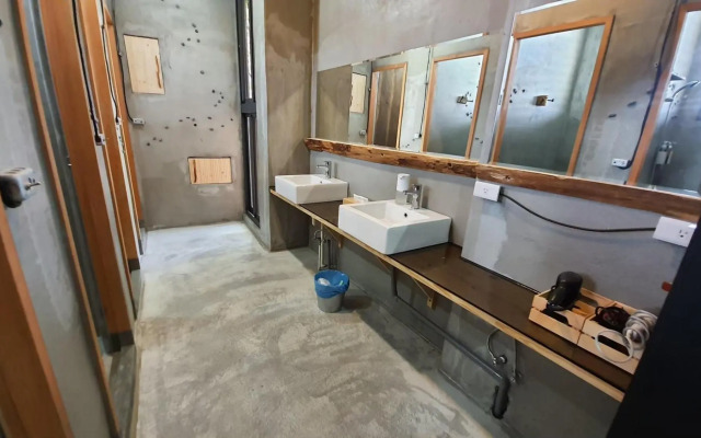 缽割貓點點 青旅 DianDian hostel