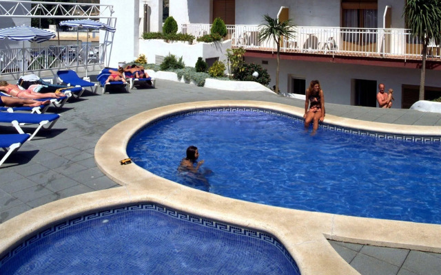 Petit Palau - Adults Only