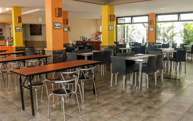 NIDA Rooms Bandung Paris Van Shopping