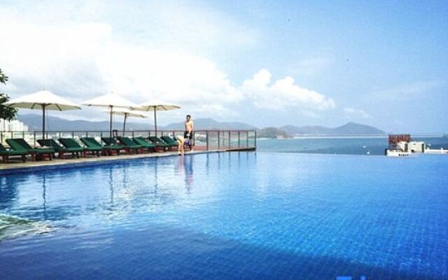 Sanya Yunju Seaview Apartment