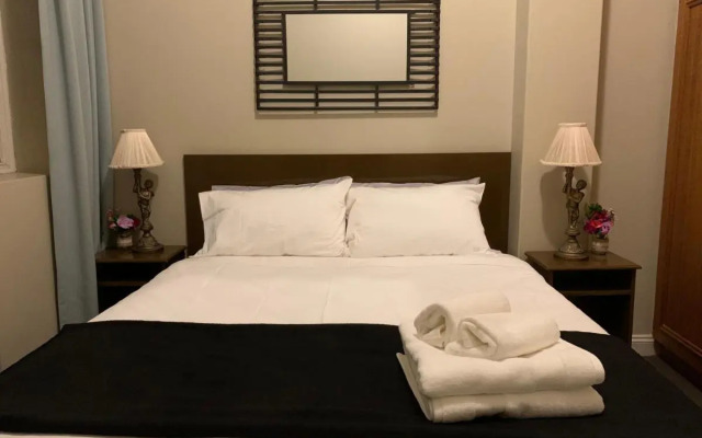 Boutique Apartment in The Heart of Adelaide CBD