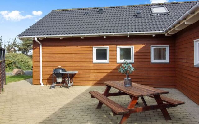 "Alyna" - 850m from the sea in NW Jutland