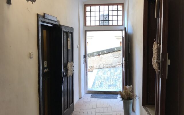 Royal View Apartments