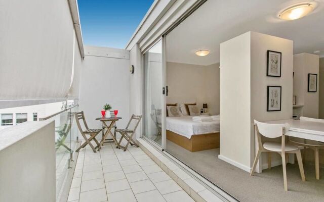 Beachside Studio in the centre of Manly