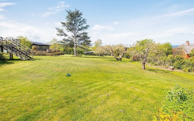 Scenic Holiday Home in Hovedstaden near Sea