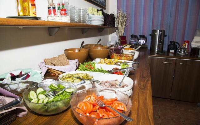 Hotel Aakenus Holiday Home Kymppi