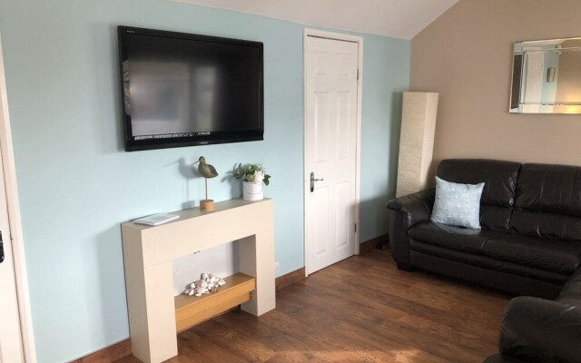 Seabirds - 3 bed chalet, dog friendly, Bridlington