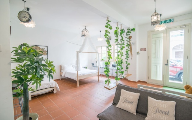 Garden Of Eden Houses – Guest Rooms – George Town