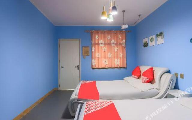 Xi 'an ancient city inn ten shops