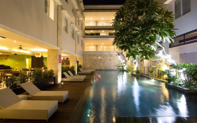 Crystalkuta Hotel - Bali