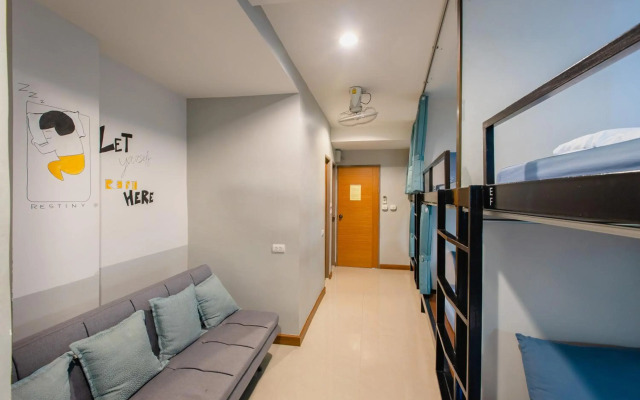 Restiny Hostel
