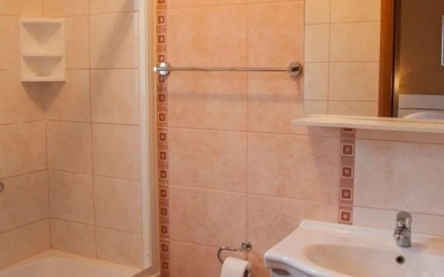 KarolinaS - parking - A4-Pink(4)