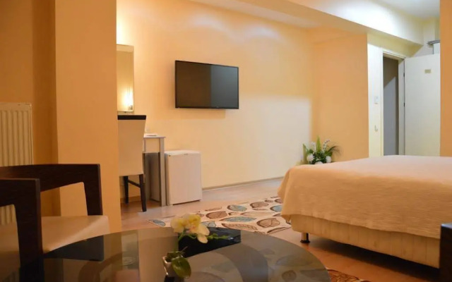 Remay Hotel