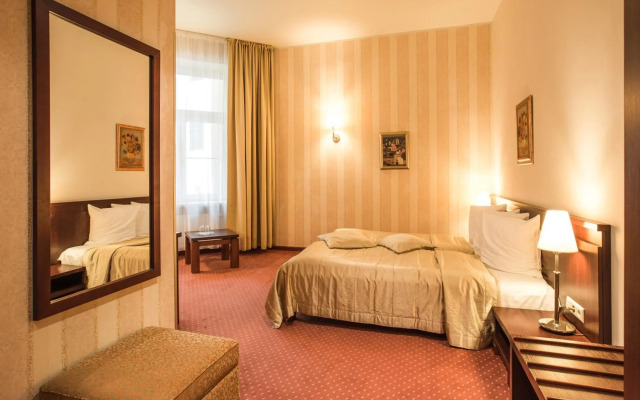Monika Centrum Hotels
