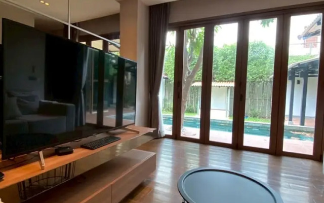 Serava Pet-Friendly Pool Villa Huahin