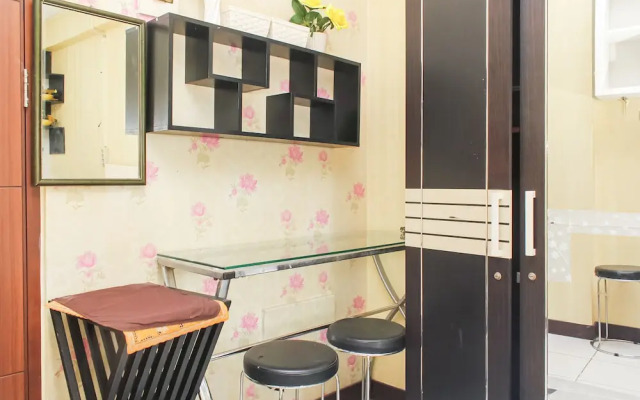 Nice and Comfort Studio at Bekasi Town Square Apartment