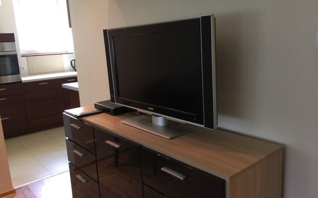 Penguin Rooms - Kielce Downtown Miodowa