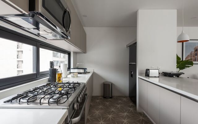 Wynwood House Schiller