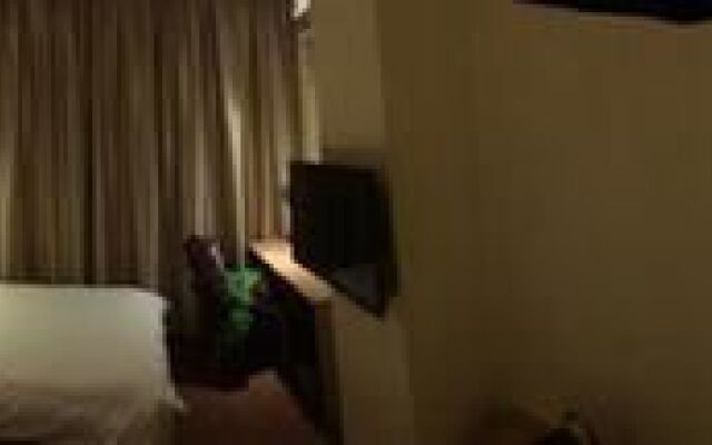 Home Inn Hotel