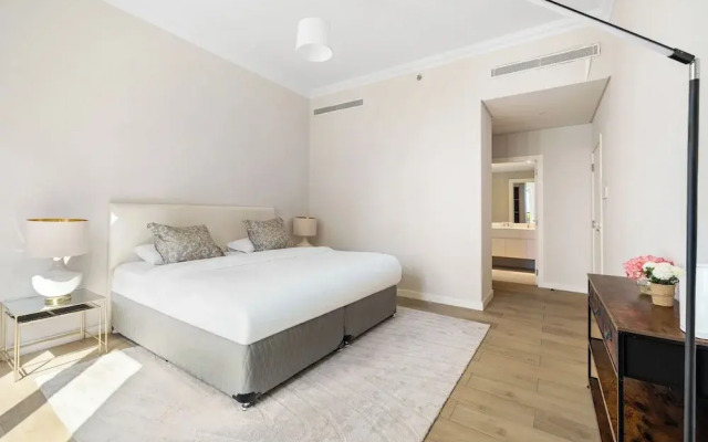 Stylish 2BR with Beach Access