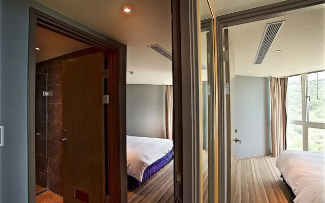 Pacific Hot Spring Hotel Green Bay