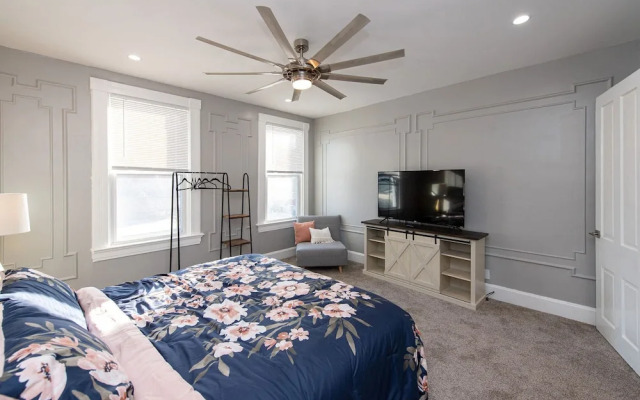 The Incline Suite 2