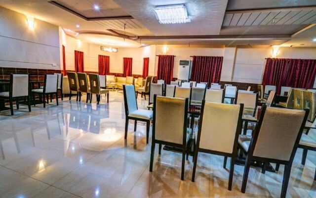 Midway Hotel & Resturant