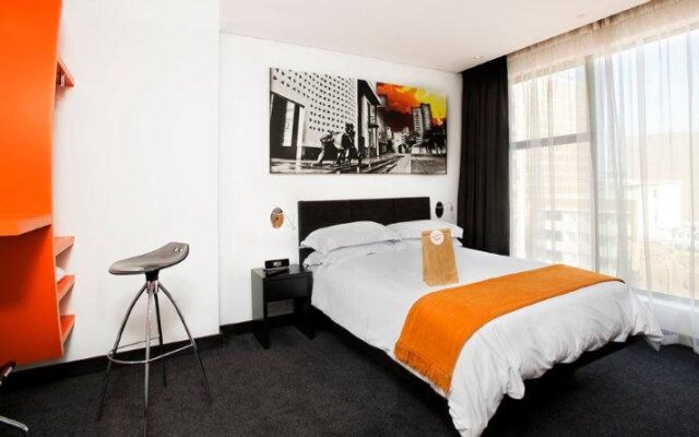 Hotel Lamunu Braamfontein JHB