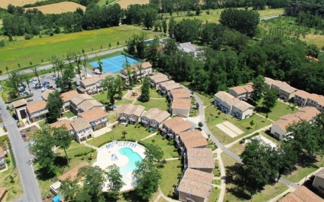 Les Bastides Du Golf D Albret