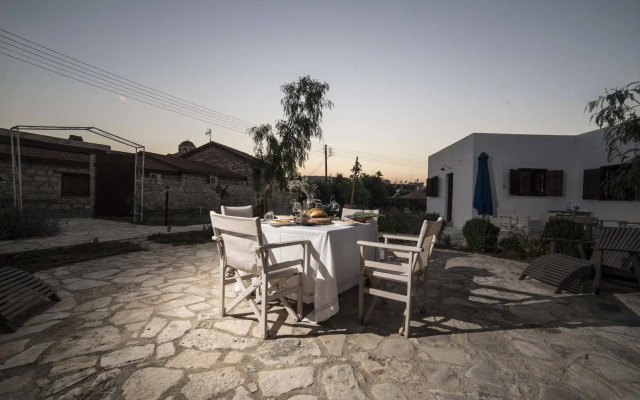 Meleni Cottage Houses
