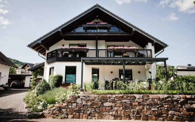 Weingut Willi Fett