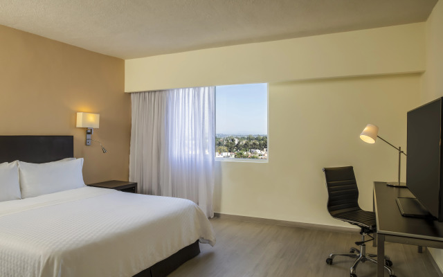Fiesta Inn Guadalajara Expo