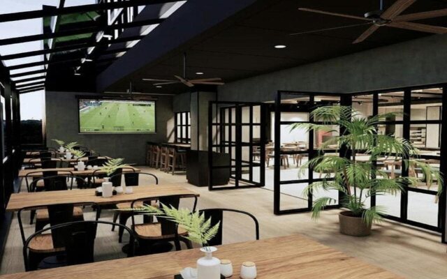 Fieris Hotel Rawamangun