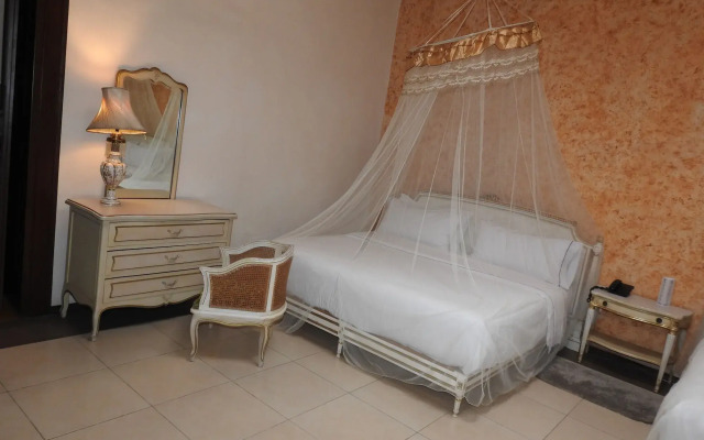 Hotel Marques Del Angel