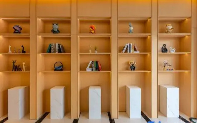 Shenzhen Guihua Hotel (Fubao Subway Station Branch)