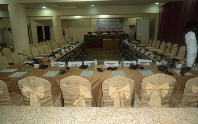 Gombe Jewel Hotel