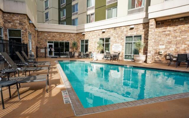 Fairfield Inn & Suites by Marriott San Antonio Alamo Plaza/Convention Center