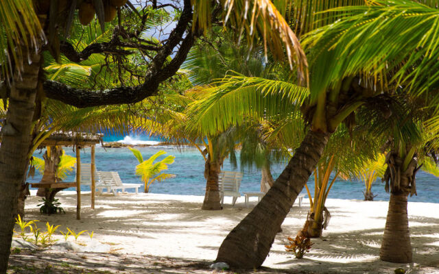 White Sands Beach Resort Tonga