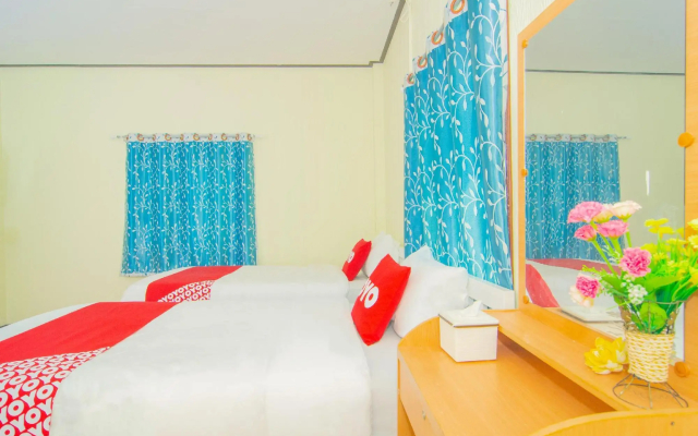 OYO 527 Tanfa Resort