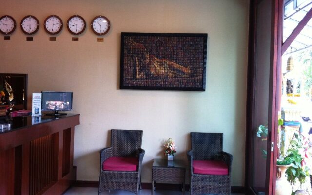 Patong Hemingway's Hotel