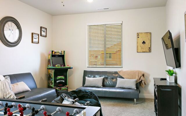 Blooming Cactus by RedAwning