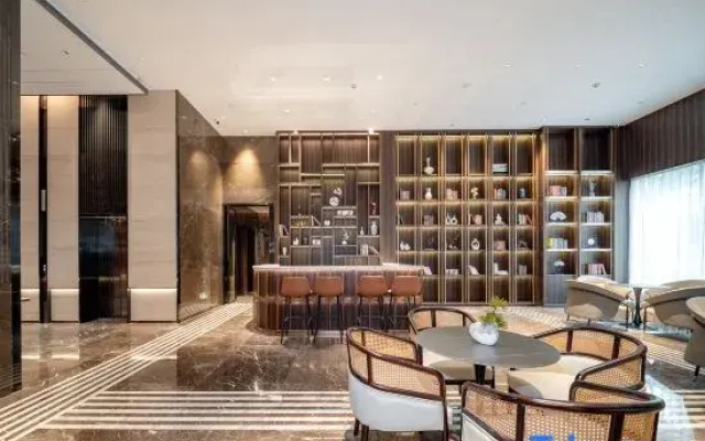 Huizhou Daya Bay Innovation Low-Carbon Industrial Park Jinjiang Metropolo Hotel