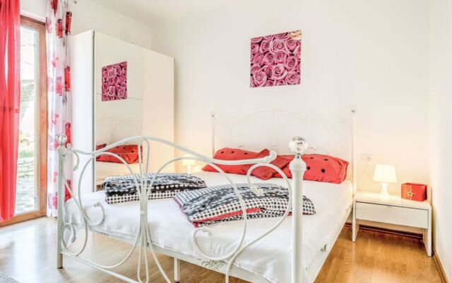 Apartment Ulika Poreč/Tar 16555