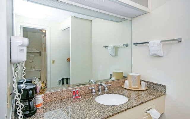 Econo Lodge Pilot Mountain