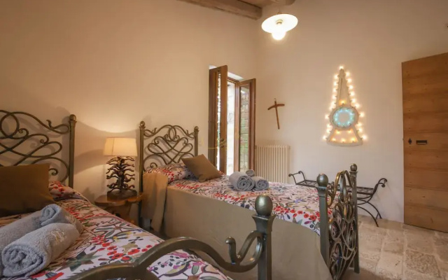TD Trulli di Montaltino with Stunning Huge Pool