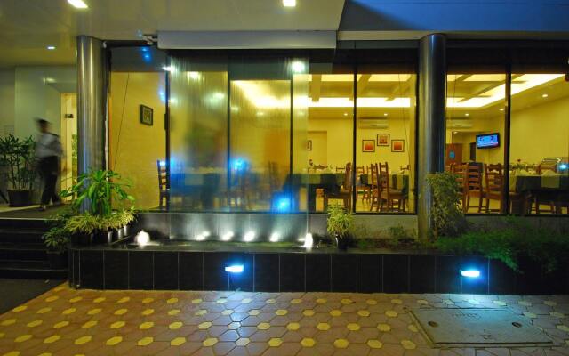 Phoenix Hotel